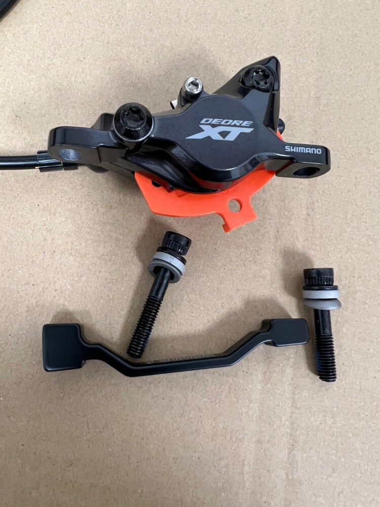 Hamulec tarczowy SHIMANO Deore XT BR-M8100 750 mm - obrazek 7