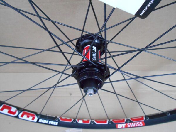 Koło mtb DT Swiss E 2000.26