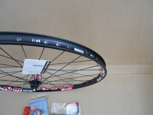 Koło mtb DT Swiss E 2000.26