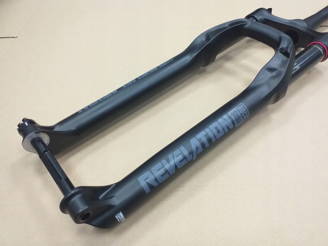 Amortyzator Rock Shox Revelation RC 29