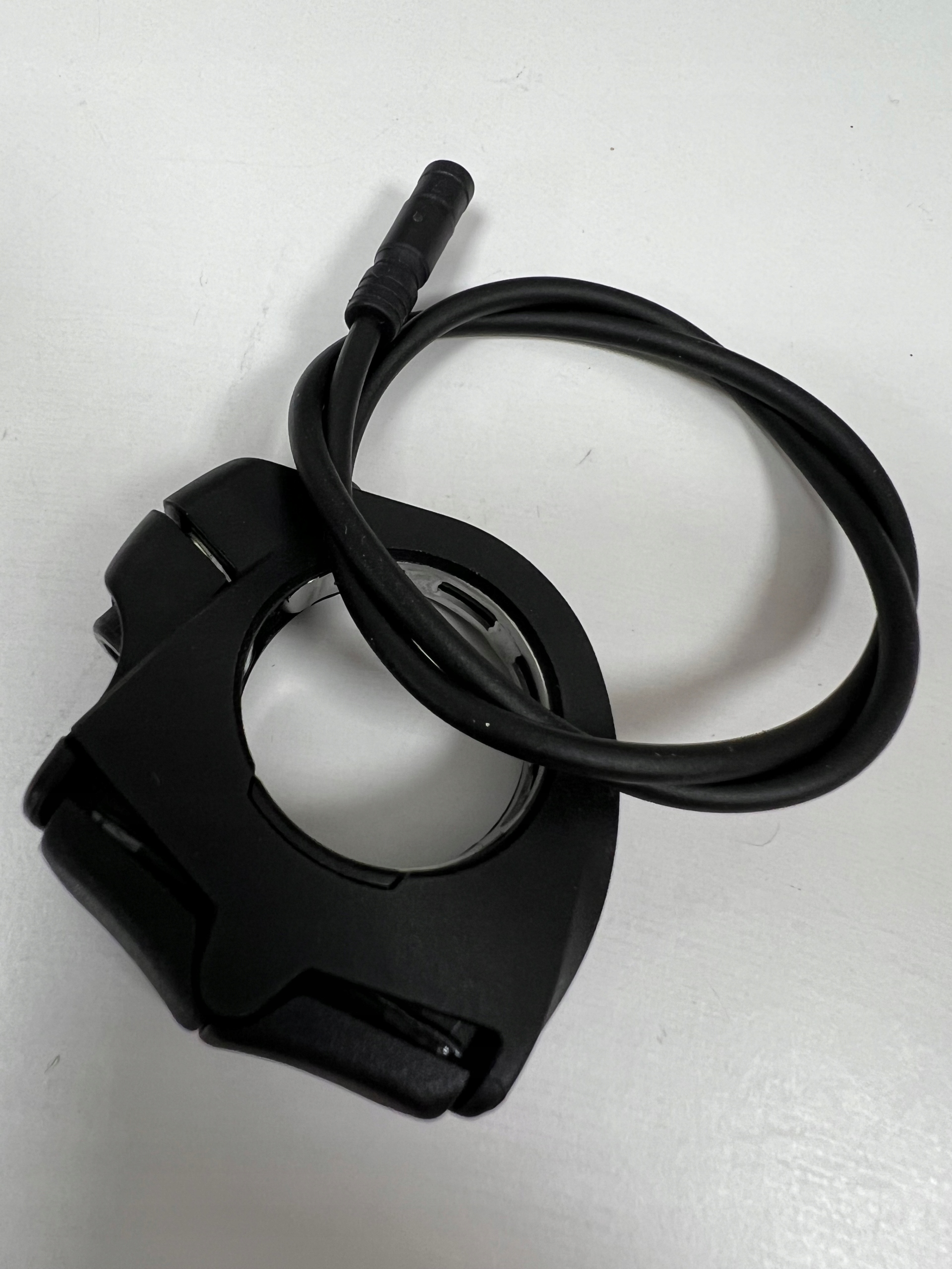 Przełącznik Shimano STEPS SW-E7000 lewy przewód 300 mm - obrazek 4