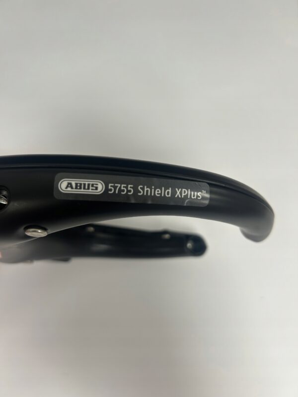 Zapięcie blokada tylnego koła ABUS 5755 Shield XPLus black + zamek - obrazek 4