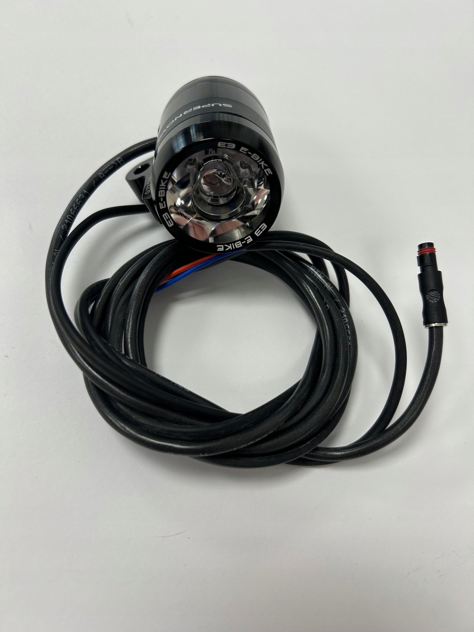 Lampka rowerowa przednia Supernova E3 E-Bike LED - obrazek 2