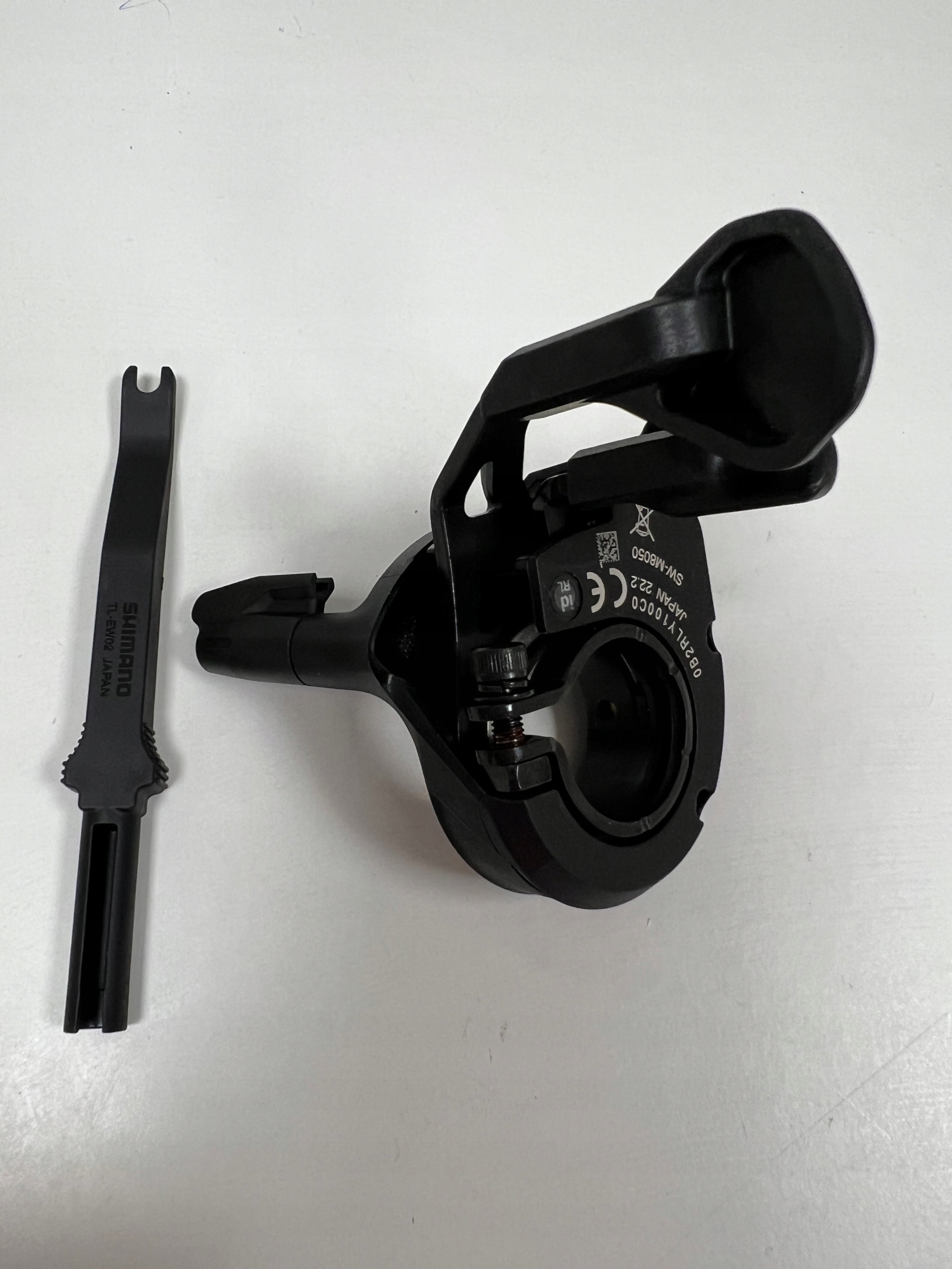 Manetka SHIMANO Deore XT Di2 SW-M8050 prawa - obrazek 2