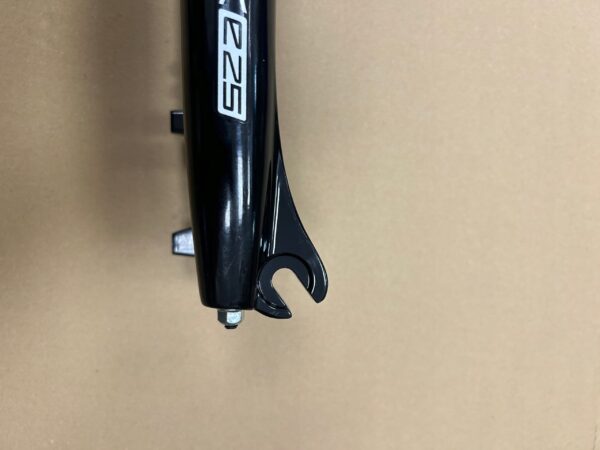 Amortyzator SR Suntour NEX-E25 26