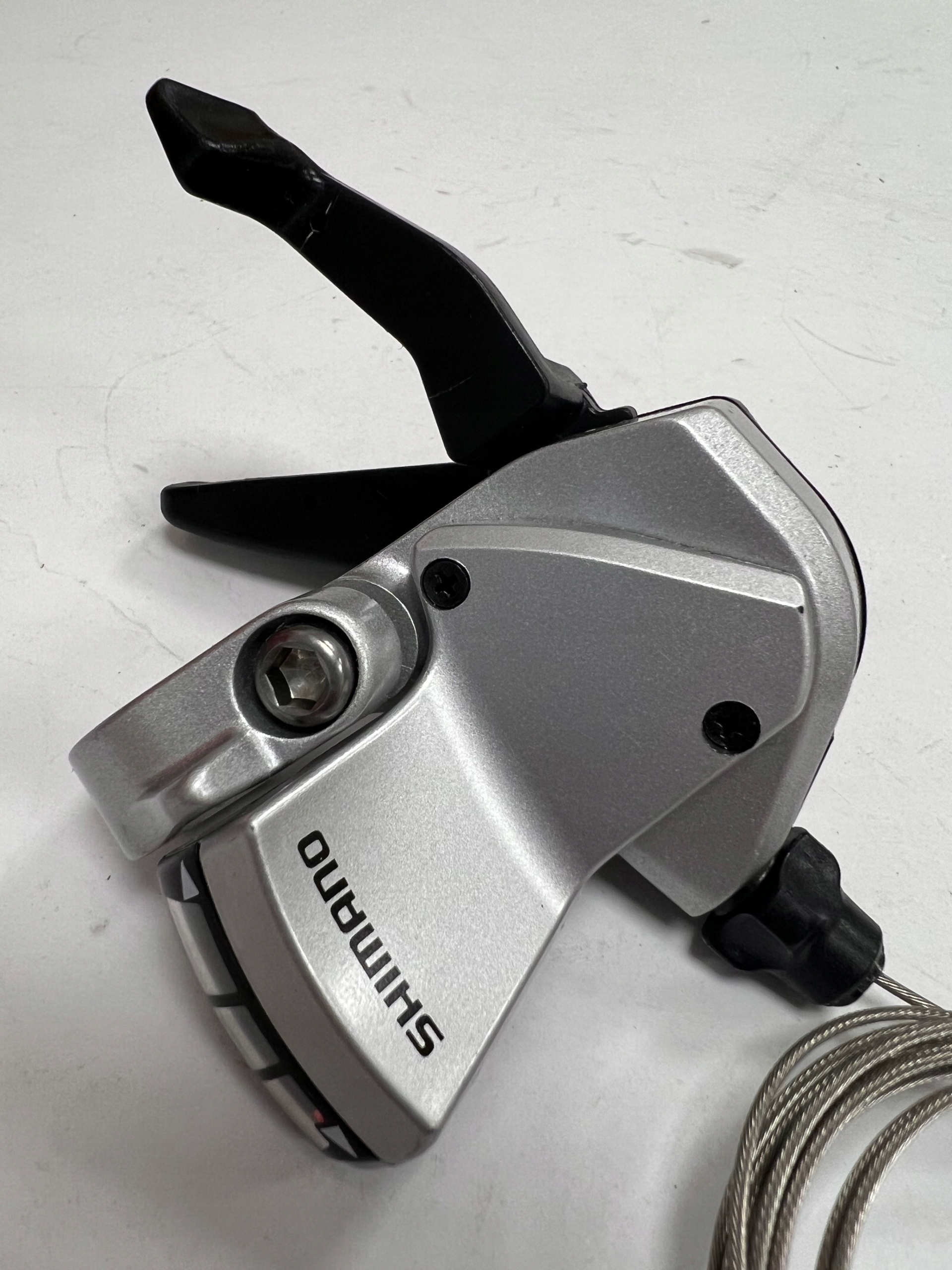 Manetka Shimano SL-R441 3 rzędowa lewa + linka - obrazek 3