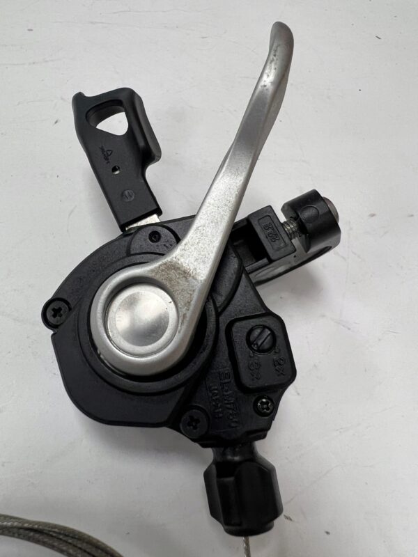 Manetka przednia Shimano Deore XT SL-M780 2/3 rzędowa + linka - obrazek 4
