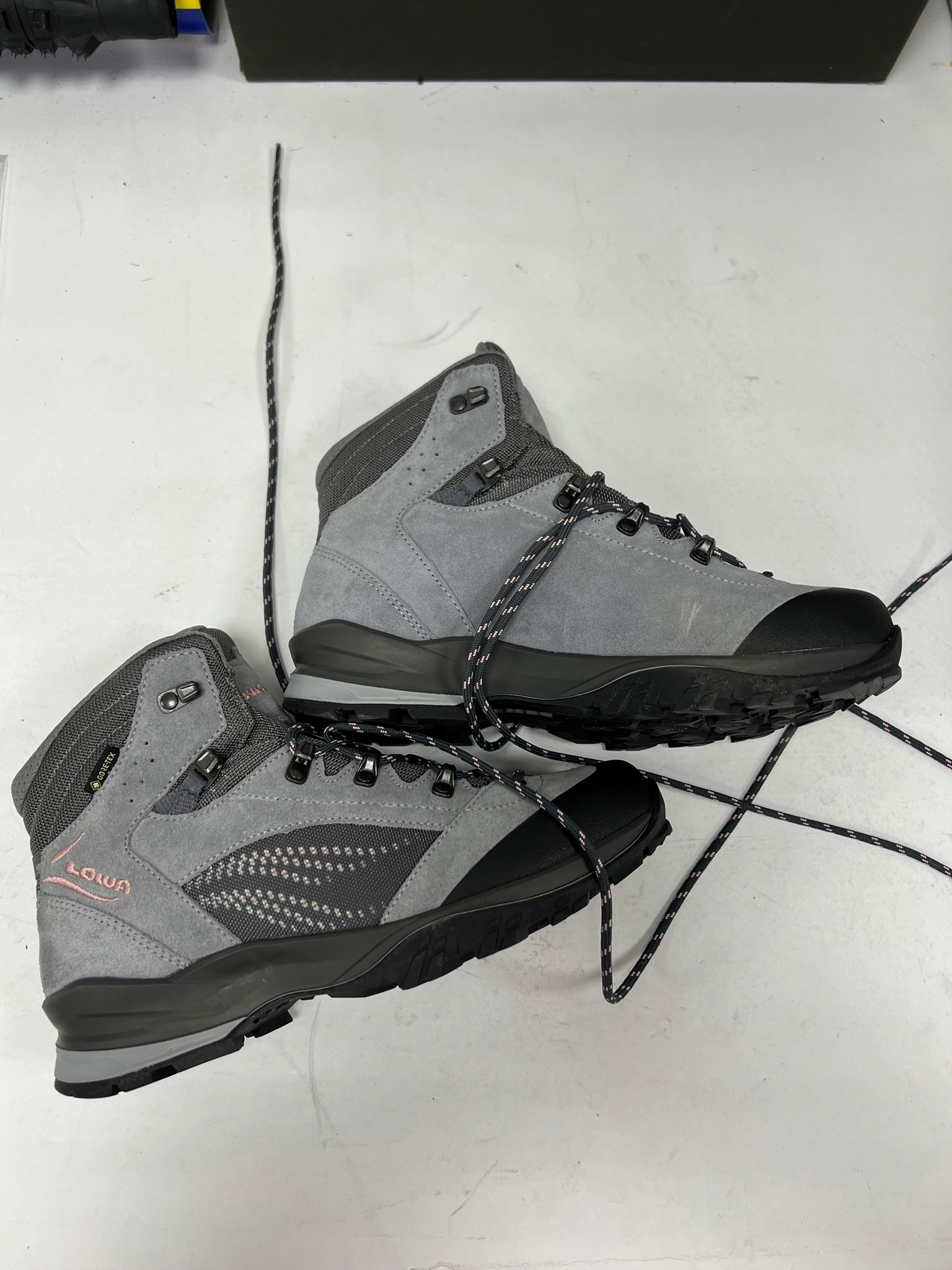 Buty trekkingowe Lowa Tucana GTX Ws damskie, r. 37,5, GORE-TEX jesień - obrazek 2