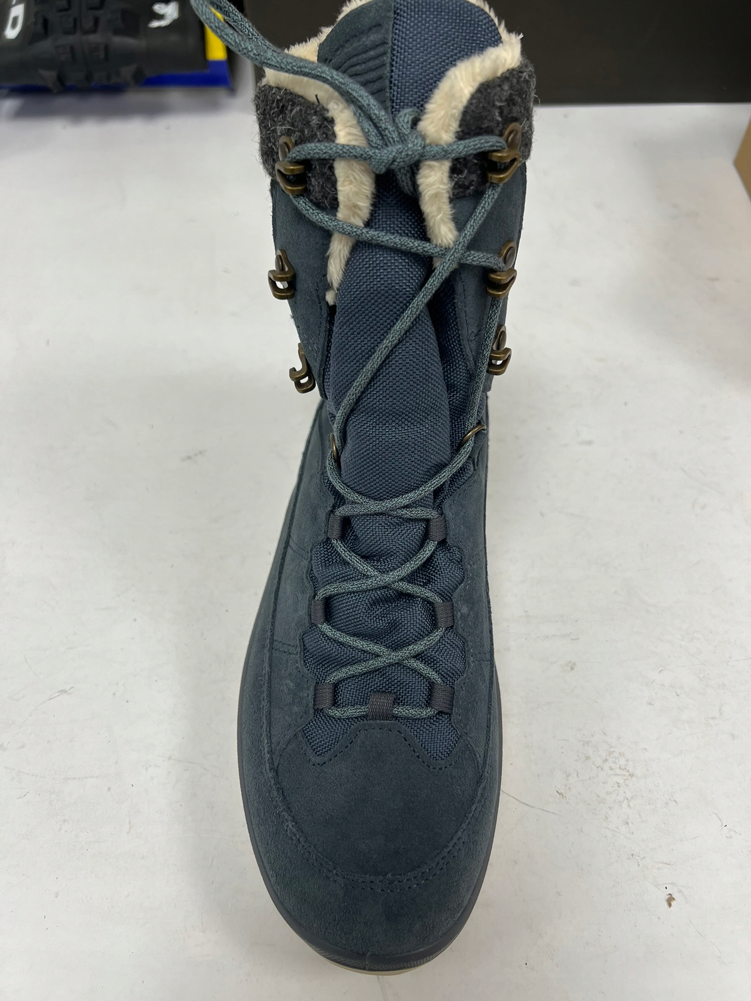 Buty trekkingowe Lowa Calceta III GTX Ws damskie, r. 38, GORE-TEX ocieplane - obrazek 3