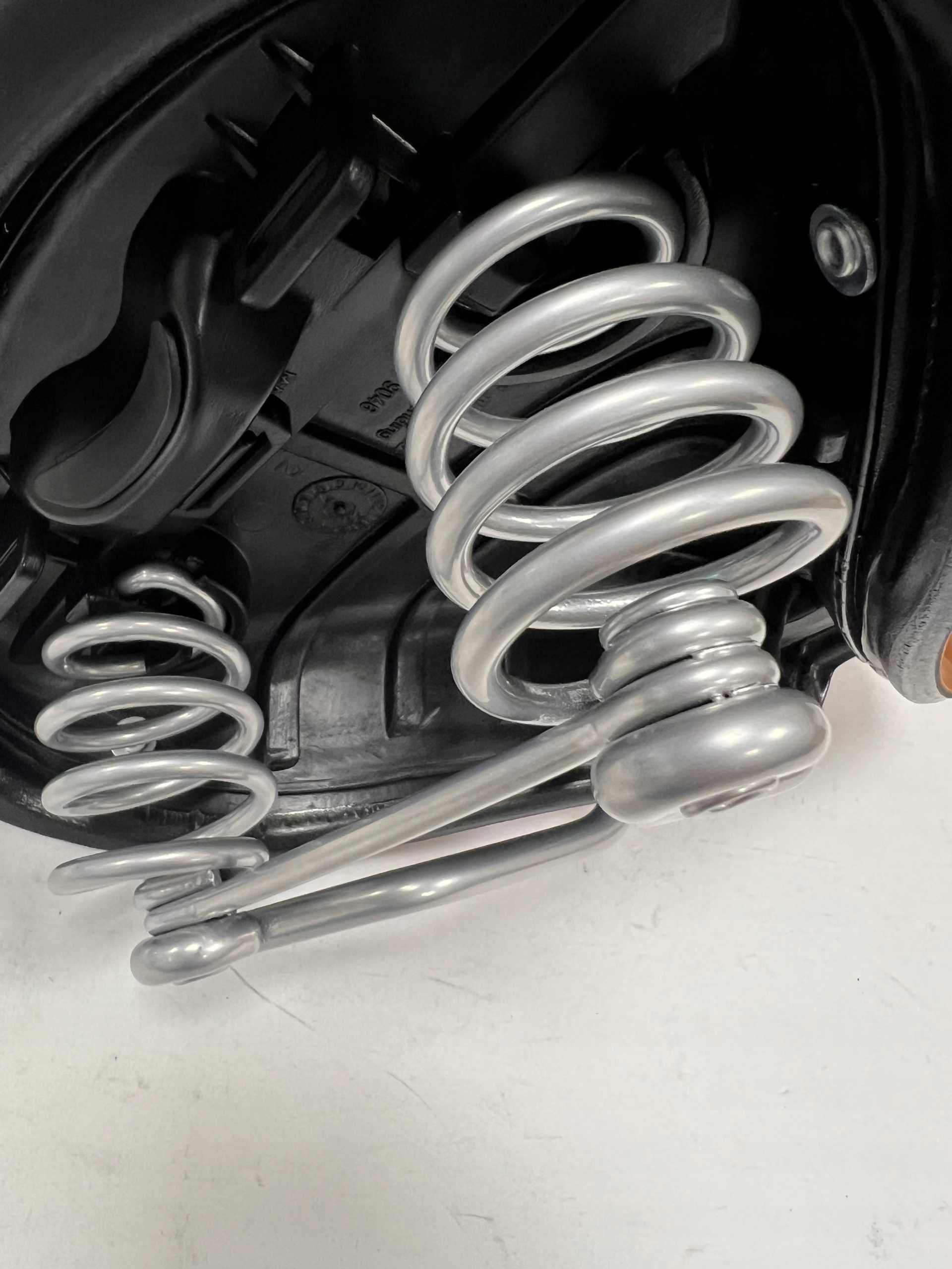 Siodełko Selle Royal Classic Ondina 255mm x 210 mm brązowe - obrazek 5