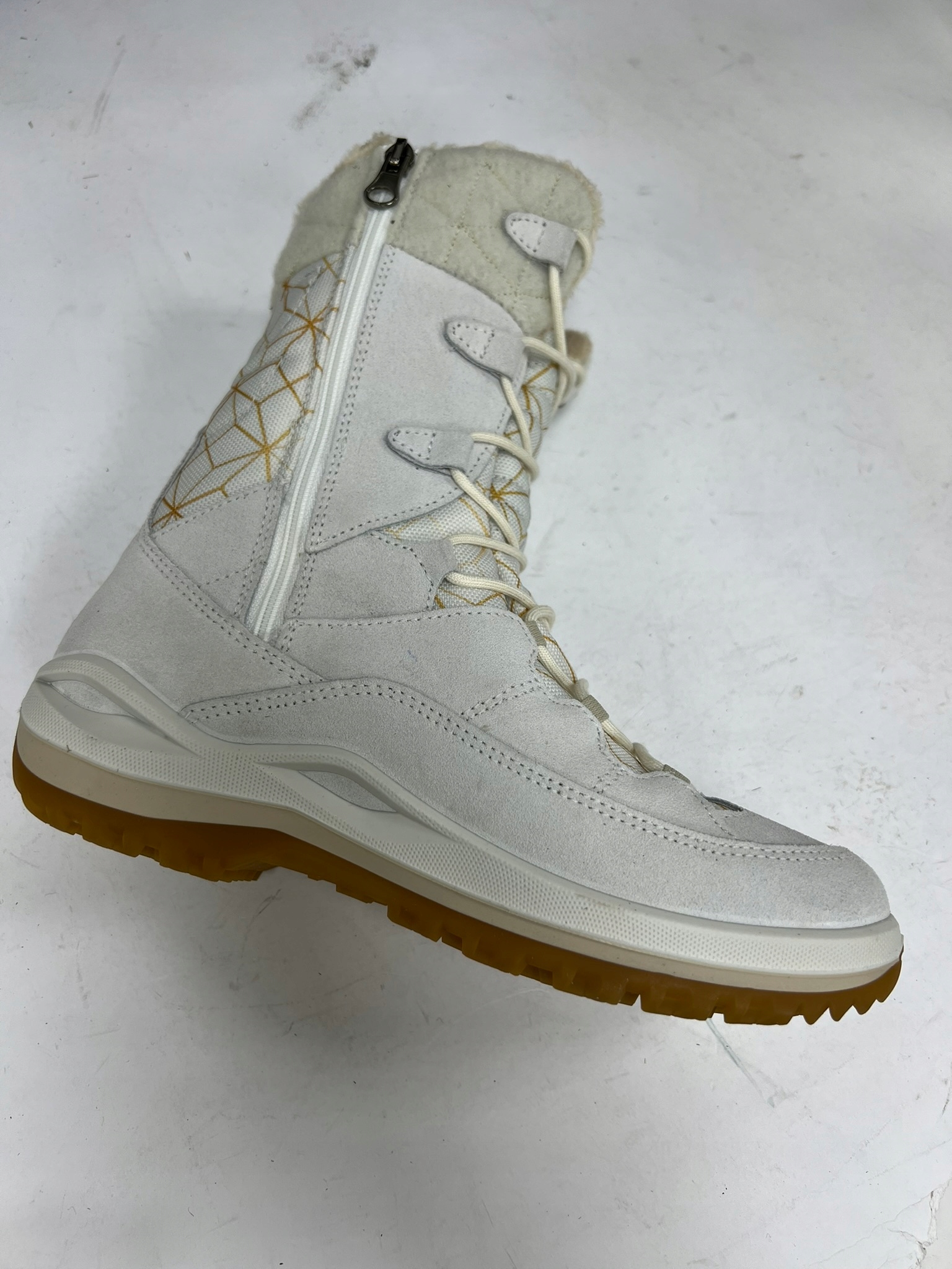 Buty trekkingowe Lowa Barina III GTX Ws damskie, r. 38, GORE-TEX ocieplane - obrazek 3