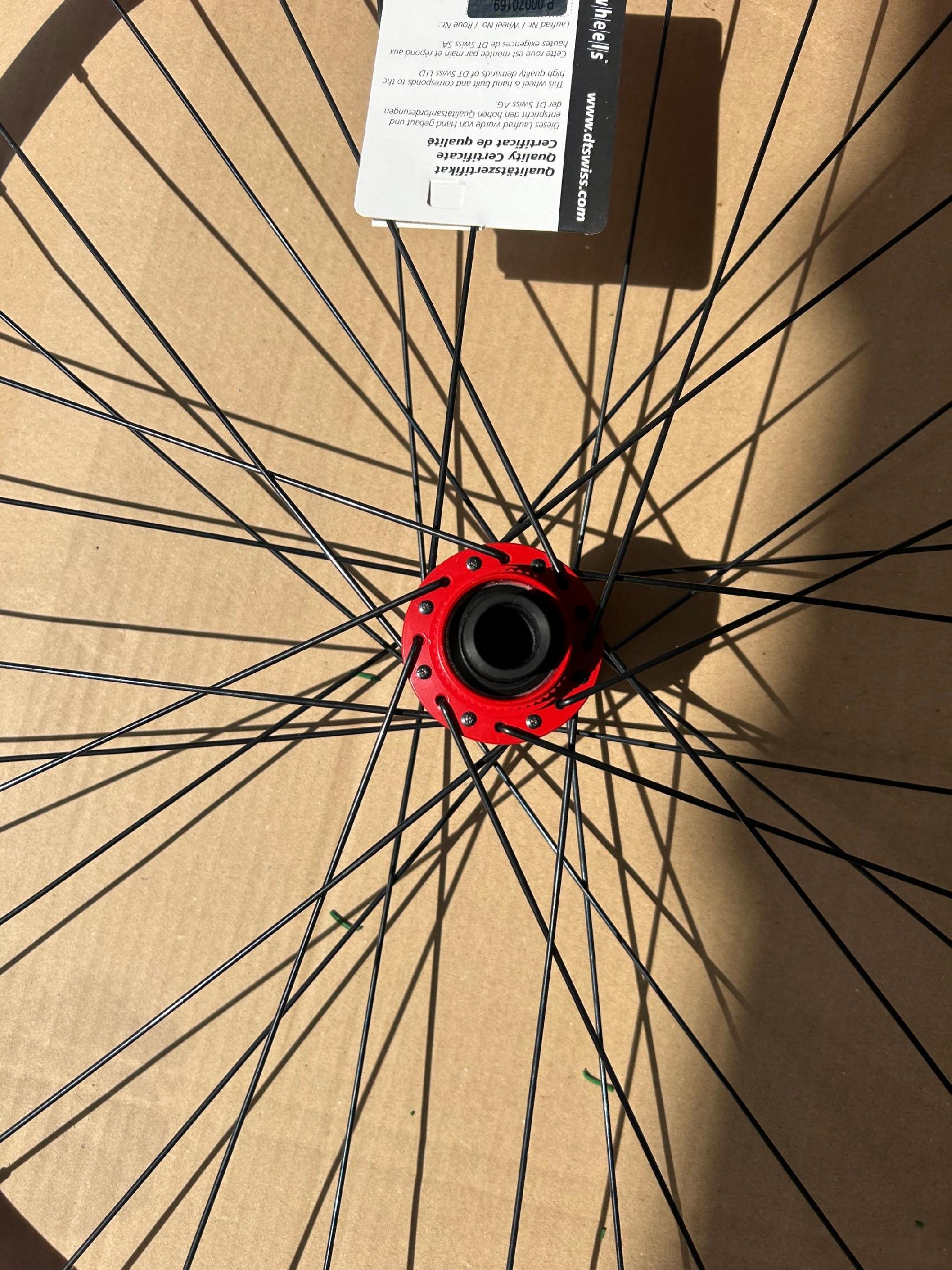 Koło przednie mtb Dt Swiss E 2200 ride free, QR 15mm 26