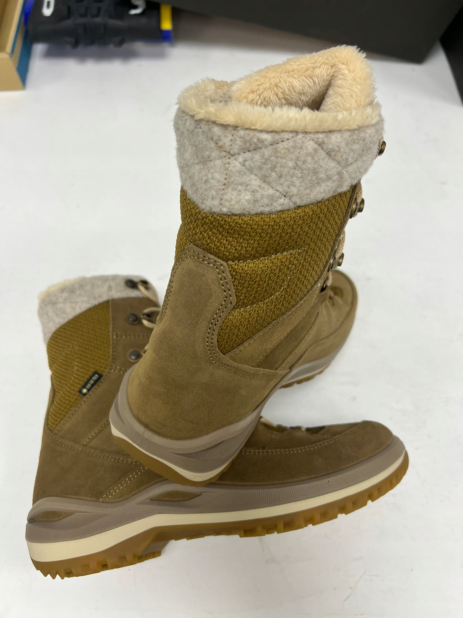Buty trekkingowe Lowa Calceta III GTX Ws damskie, r. 38, GORE-TEX ocieplane - obrazek 4