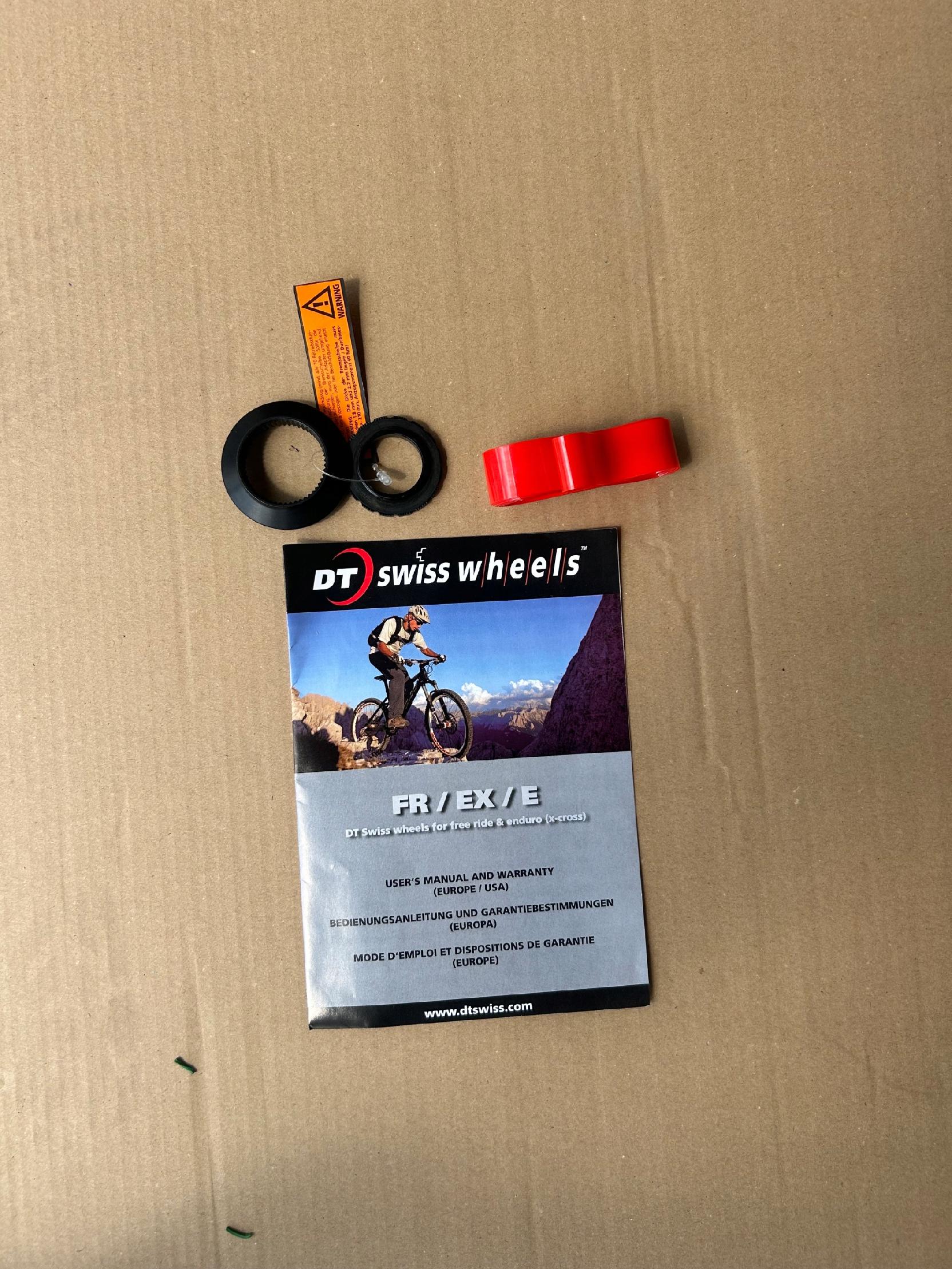 Koło przednie mtb Dt Swiss E 2200 ride free, QR 15mm 26