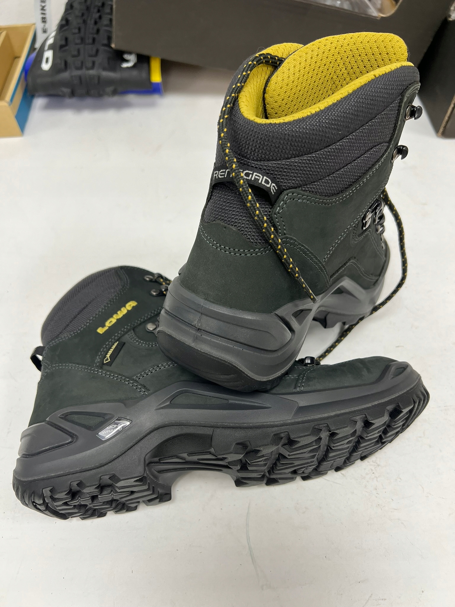 Buty trekkingowe Lowa Renegade GTX MID męskie, rozm 42 GORE-TEX jesień - obrazek 4