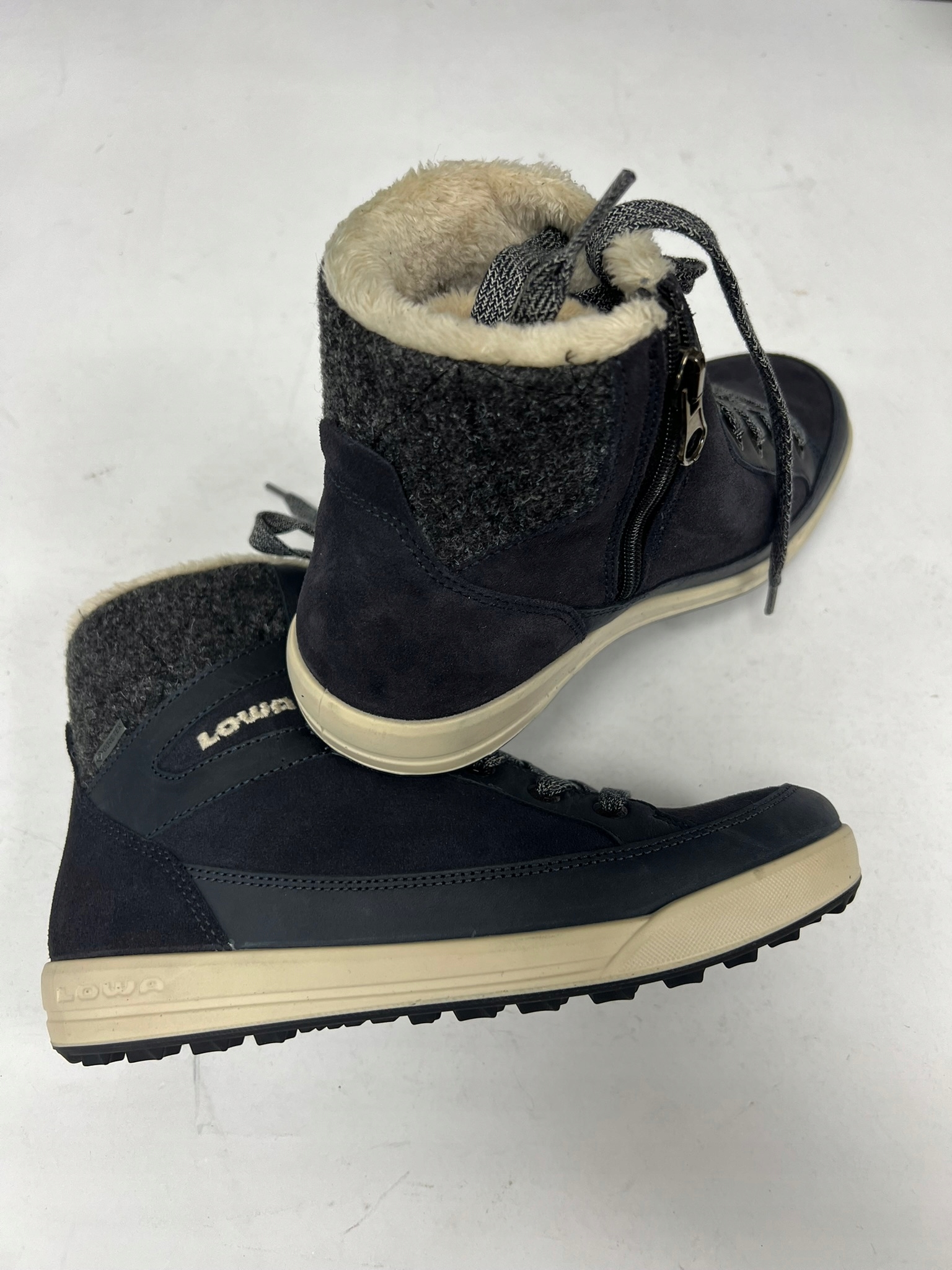 Buty trekkingowe Lowa Casara GTX Ws damskie, r. 38, GORE-TEX ocieplane - obrazek 3