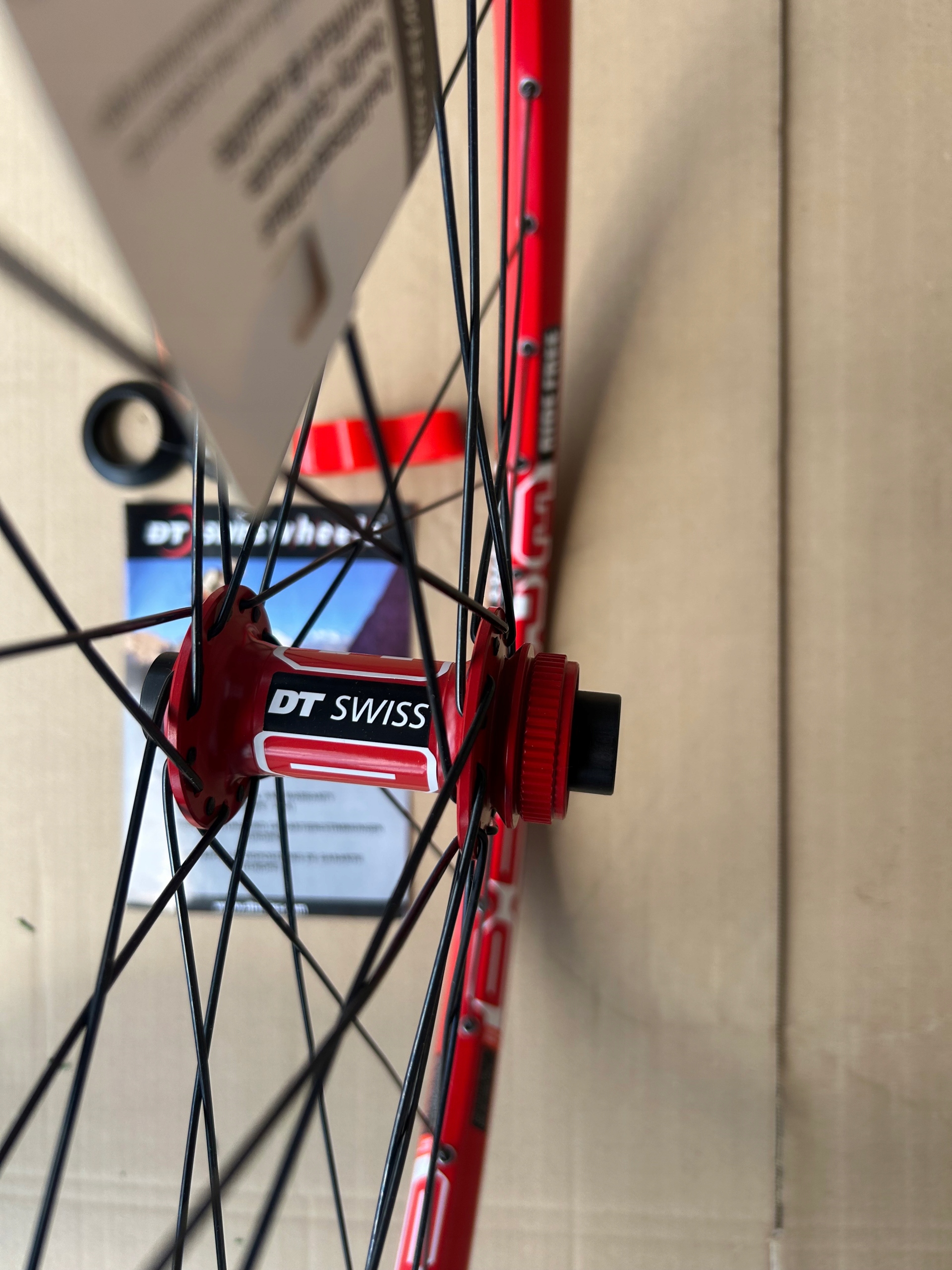 Koło przednie mtb Dt Swiss E 2200 ride free, QR 15mm 26
