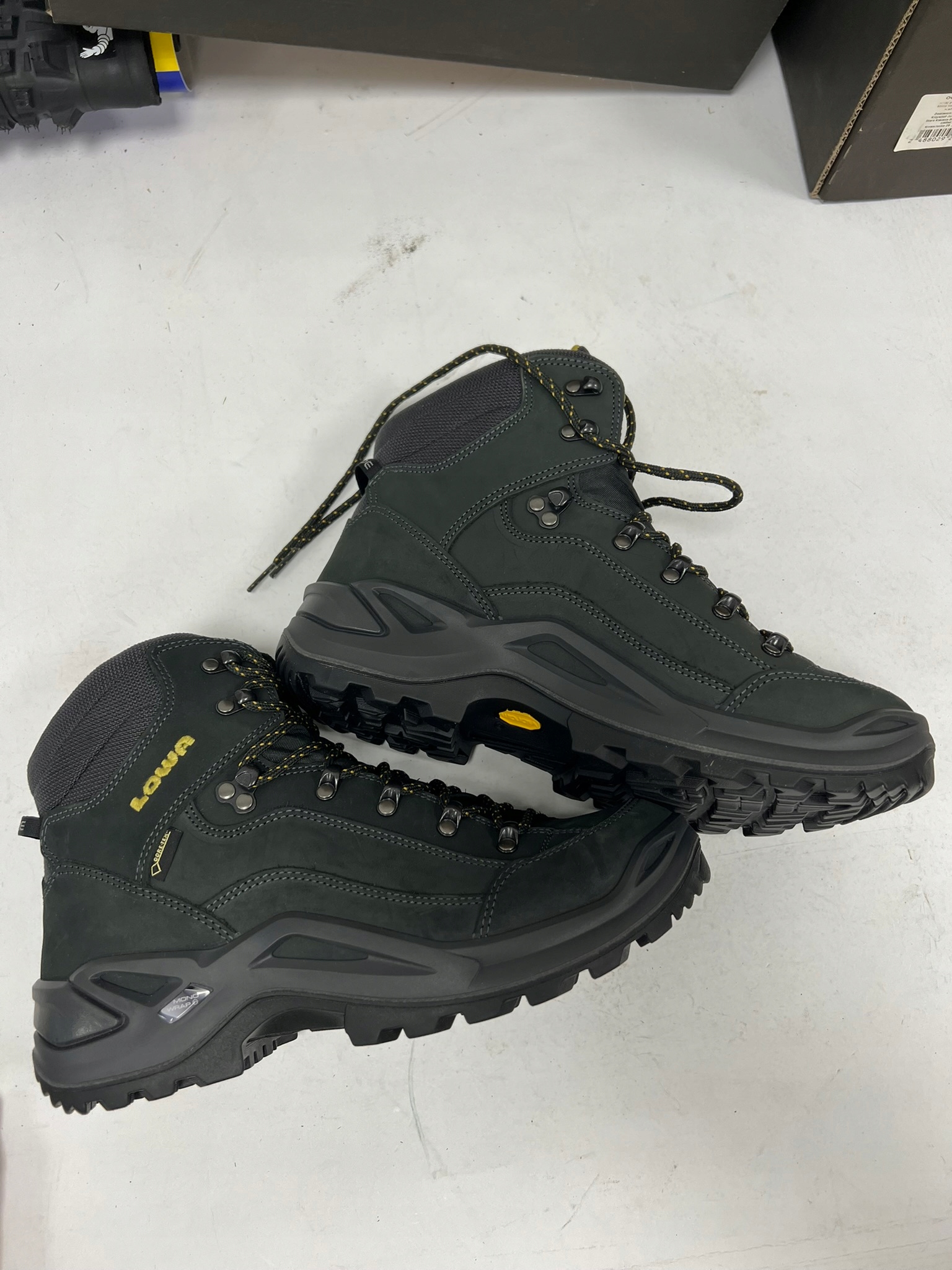 Buty trekkingowe Lowa Renegade GTX MID męskie, rozm 42 GORE-TEX jesień - obrazek 2