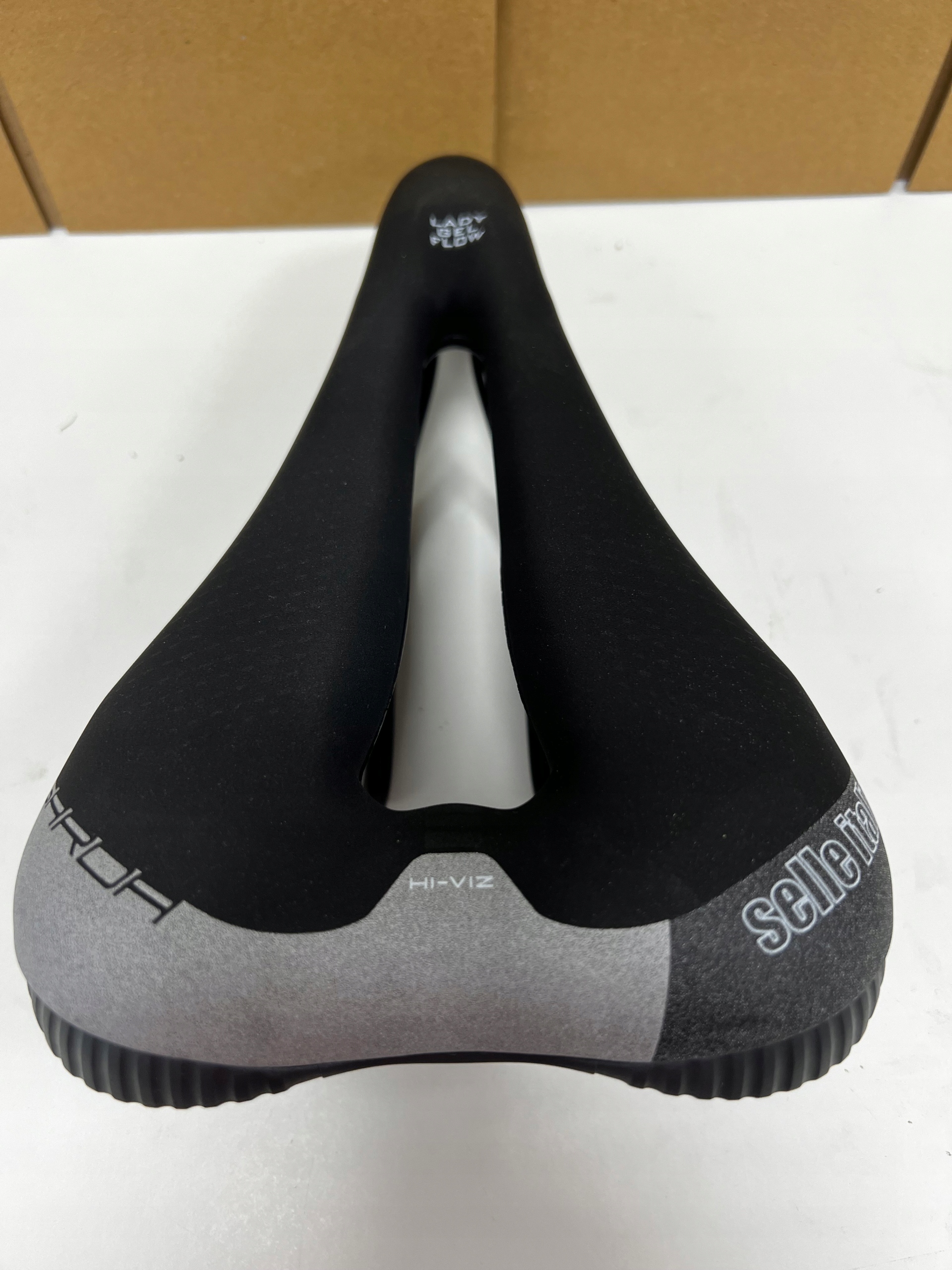 Siodełko rowerowe Selle Italia Garda Lady Gel Flow 260x165 mm Hi-Viz E-BIKE - obrazek 3