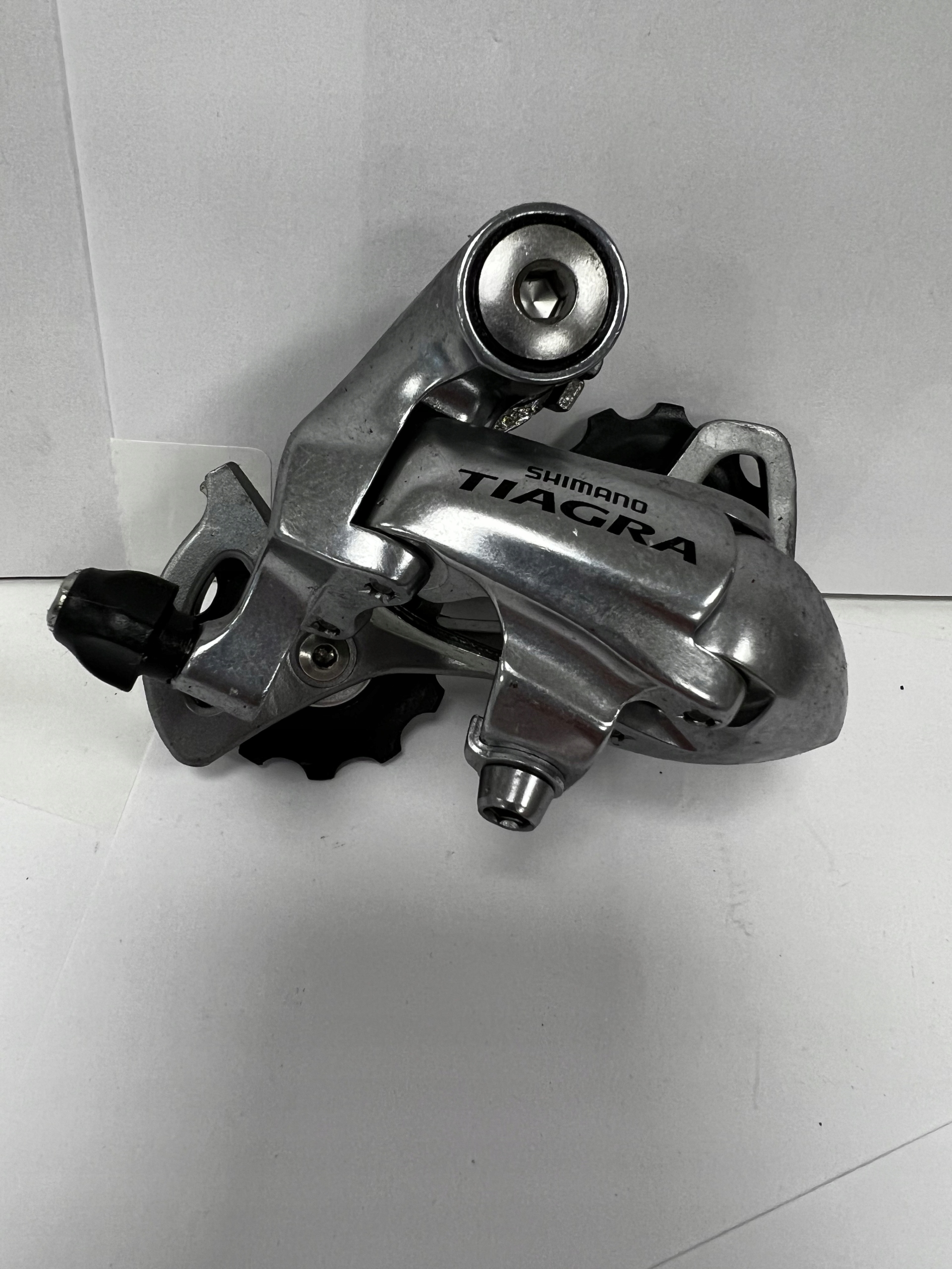 84f315693bb51551b0a752875e0d439b